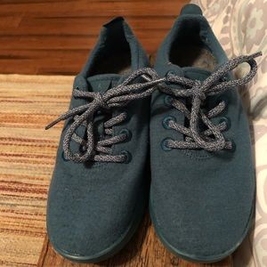 Women’s all birds - size 7